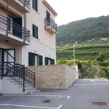 Andelka بيت ضيافة بول