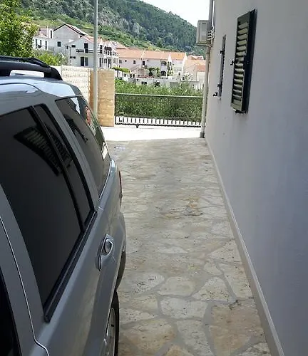 Andelka 招待所