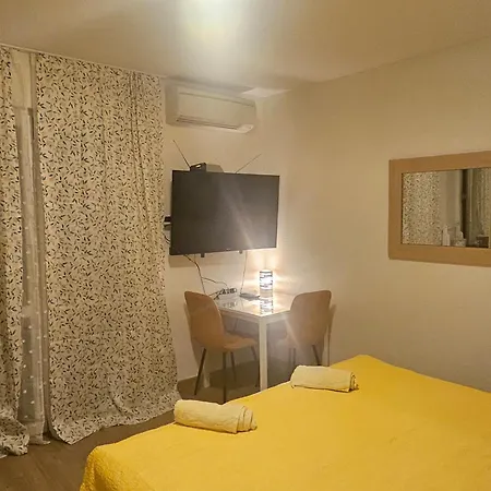 Andelka Casa de hóspedes 2*